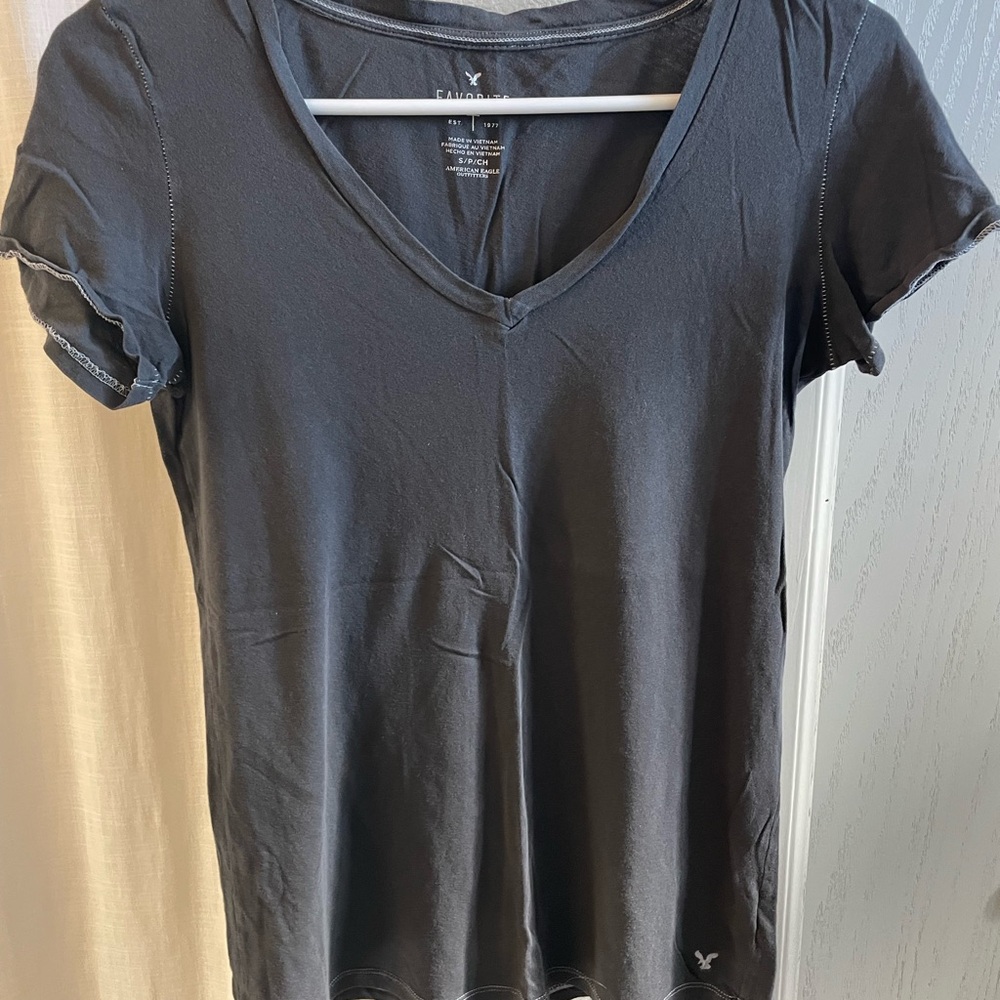 American Eagle Outfitters Women’s Charcoal Favorite T V-Neck - Size S